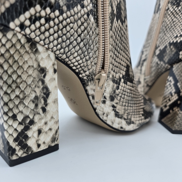 NWOT BCBGeneration Briel Booties, Women's 5.5, Natural Snake Print - Picture 11 of 16